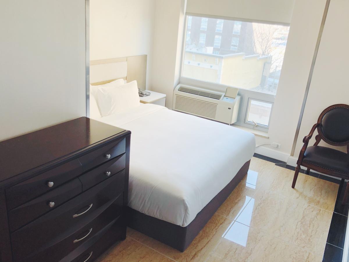 Mayfair Inn And Suites Нью-Йорк Экстерьер фото