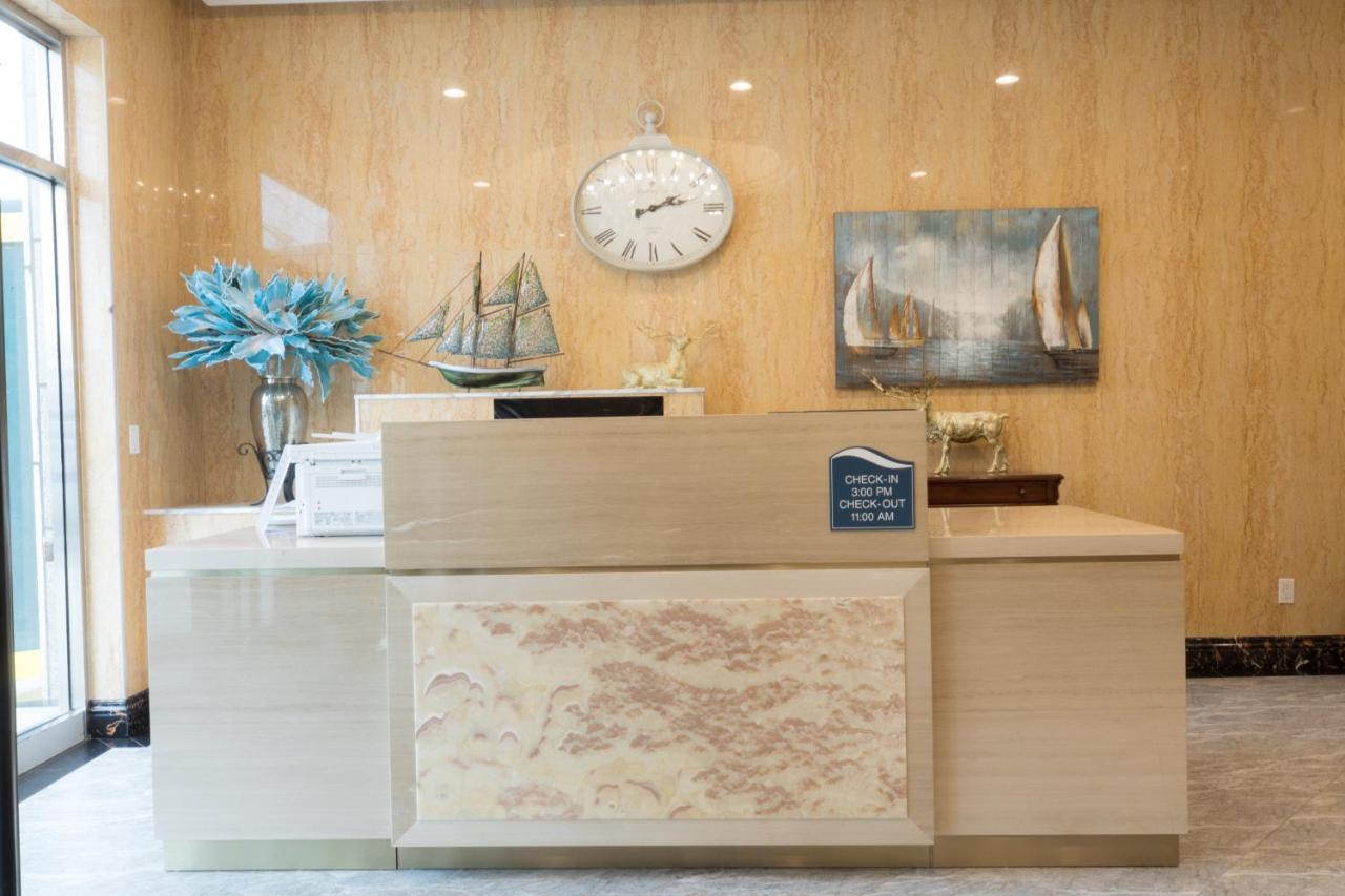 Mayfair Inn And Suites Нью-Йорк Экстерьер фото