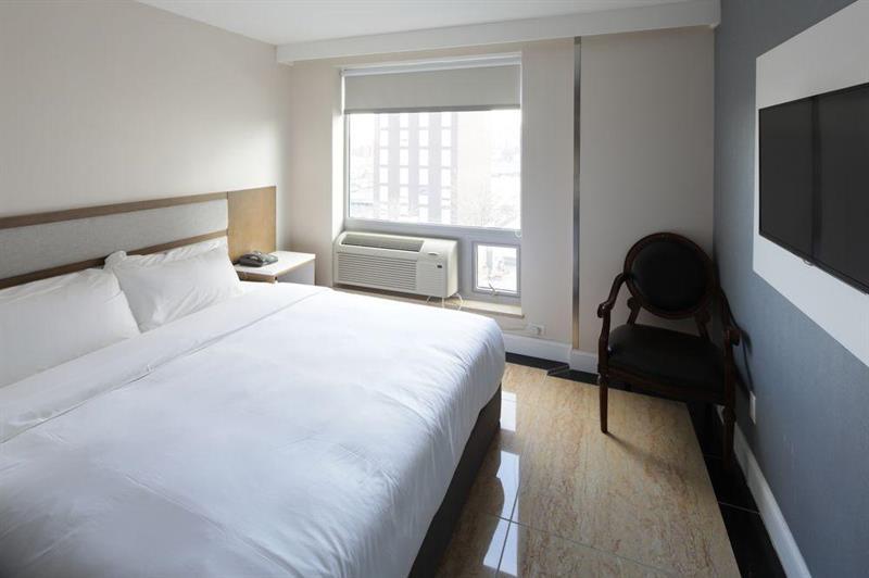 Mayfair Inn And Suites Нью-Йорк Экстерьер фото